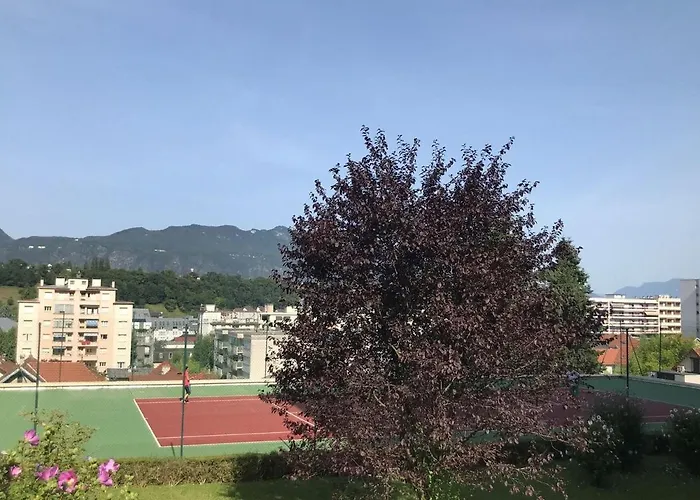 T1 Bis 35m² Avec Terrasse Exposee Sud/est Et Parking Prive - Fr-1-555-80 艾克斯莱班