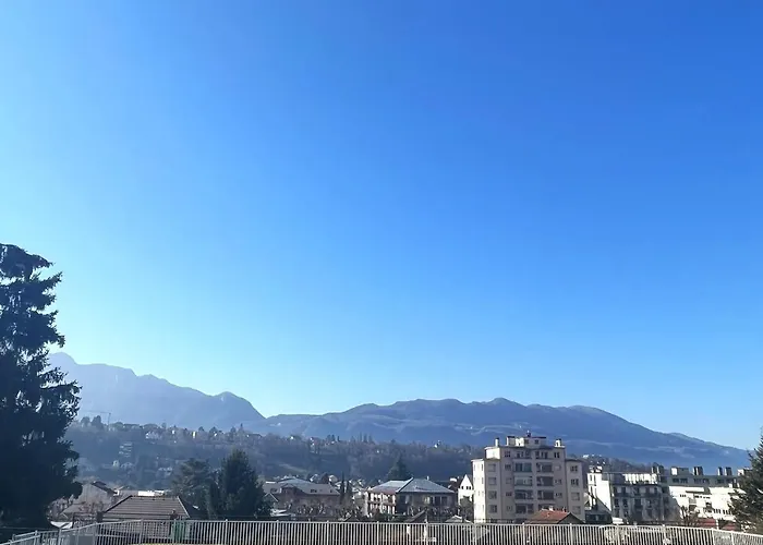 T1 Bis 35m² Avec Terrasse Exposee Sud/est Et Parking Prive - Fr-1-555-80 艾克斯莱班